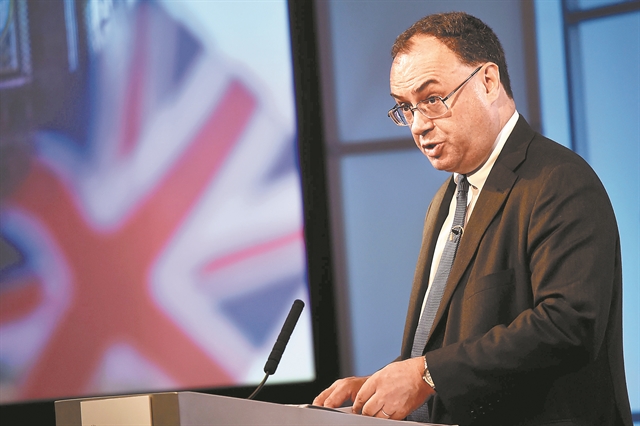 Στοίχημα το Brexit για έναν βετεράνο τεχνοκράτη