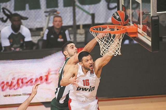 Στέφανος εναντίον Αντρέι για τους 4!