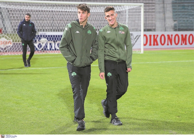 Βίοι παράλληλοι για τη γενιά του 2001