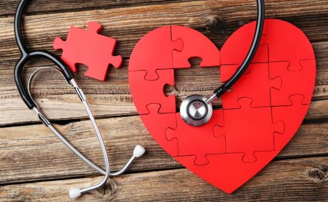 Καρδιακή ανεπάρκεια : Τα συμπτώματα  που δεν πρέπει να αγνοούμε | tanea.gr