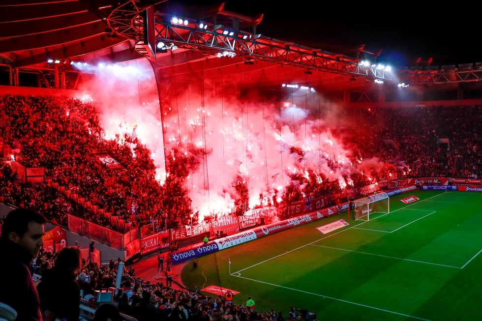 Το «ευχαριστώ» του Ολυμπιακού στον κόσμο του – «Ραντεβού το 2020, όλοι μαζί σαν μια γροθιά»