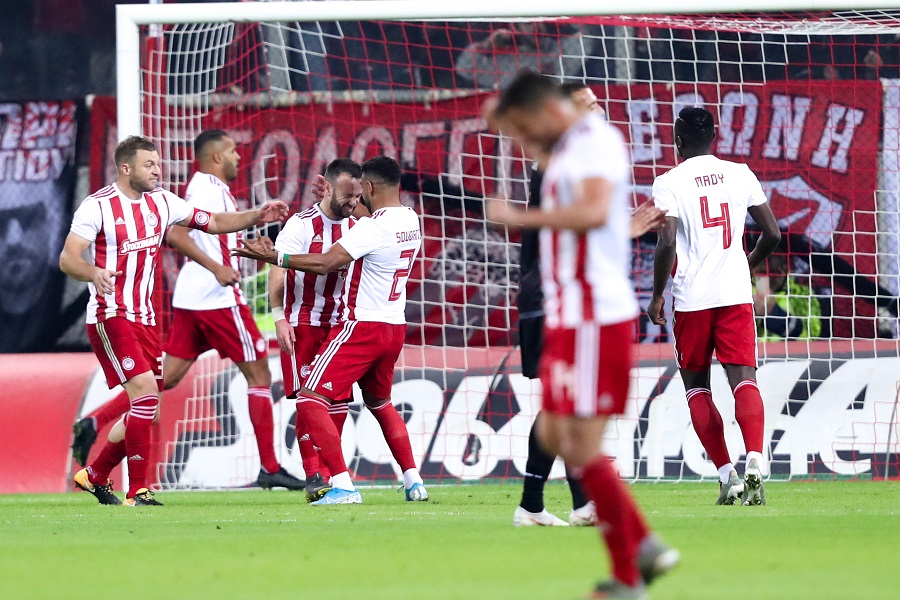 Ισοφαρίζει με πέναλτι ο Βαλμπουενά