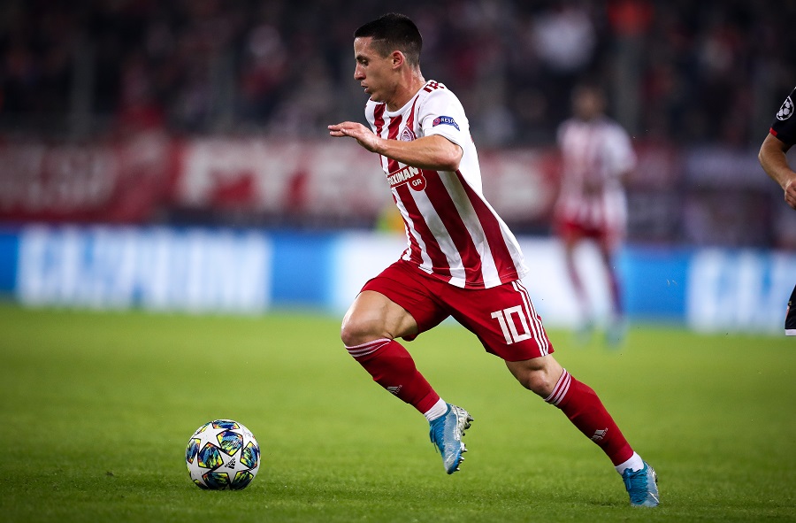 Επιστρέφει ο Ποντένσε, δυσκολεύει του Αβραάμ