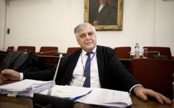 Novartis: Νέες βολές Αγγελή κατά της Εισαγγελέως Διαφθοράς