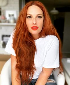 Σίσσυ Χρηστίδου : Κολάζει ποζάροντας με εσώρουχα