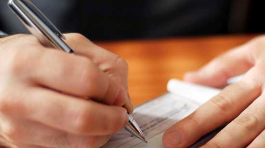 Εφορία : Και με επιταγές η πληρωμή του φόρου μεταβίβασης ακινήτων