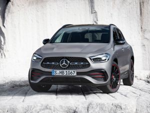 Nέα Mercedes-Benz GLA: Αποκαλύφθηκε η νέα γενιά, με την άνεση και την τεχνολογία να υπερτερούν