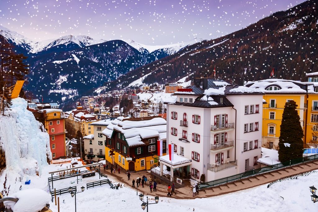 Χιονοστιβάδες σε τουριστικά θέρετρα σε Αυστρία και Ελβετία – Δύο τραυματίες