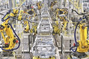 «Κατρακυλούν» οι τιμές των μπαταριών