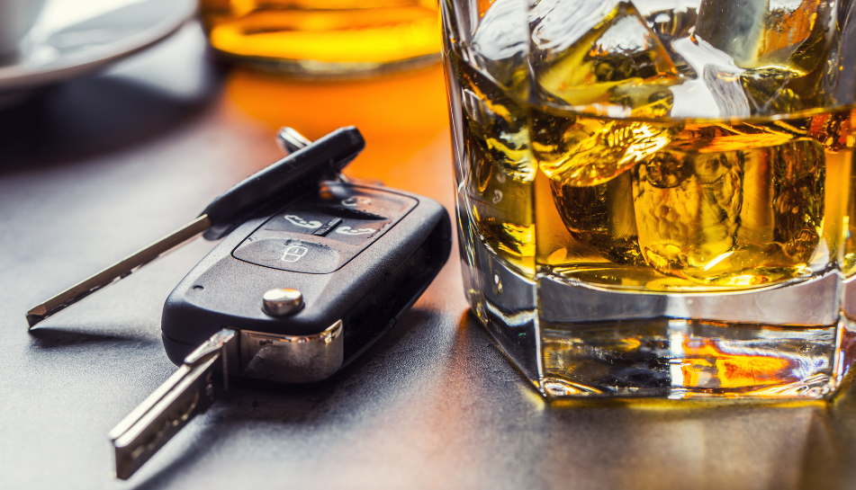 ΕΕ : Νέοι αυστηροί κανόνες κατά της οδήγησης υπό την επήρεια αλκοόλ