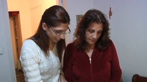 Ζευγάρι απέκτησε παιδί με παρένθετη μητέρα τη γιαγιά