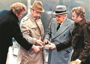 «Ω, φίλοι μου · ουδείς φίλος!»