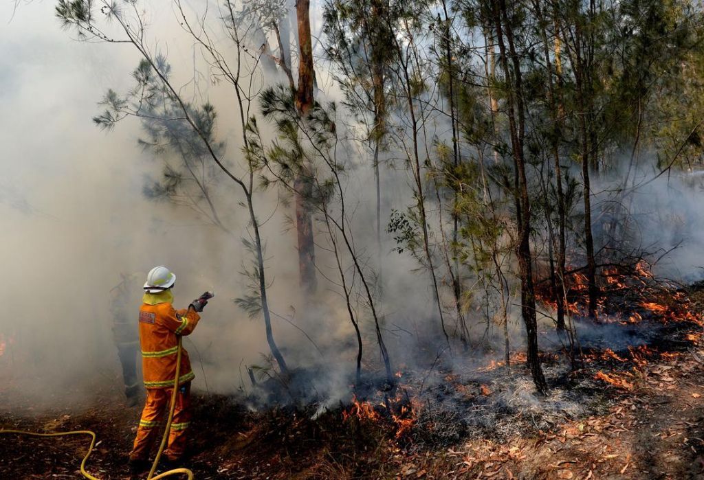 Αυστραλία : Δεκάδες πυρκαγιές εξακολουθούν να μαίνονται