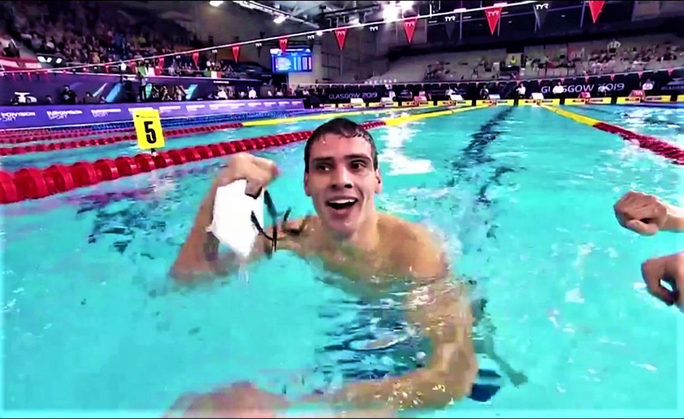 Επικοινωνία Μητσοτάκη με Βαζαίο – Συνεχάρη την «τορπίλη» της ελληνικής κολύμβησης