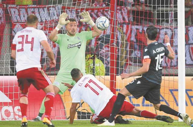 Ποντάρει στην εμπειρία