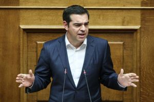 Ο Τσίπρας επιτίθεται στον Μητσοτάκη και προειδοποιεί: «Εξαιρετικά επικίνδυνες εξελίξεις»