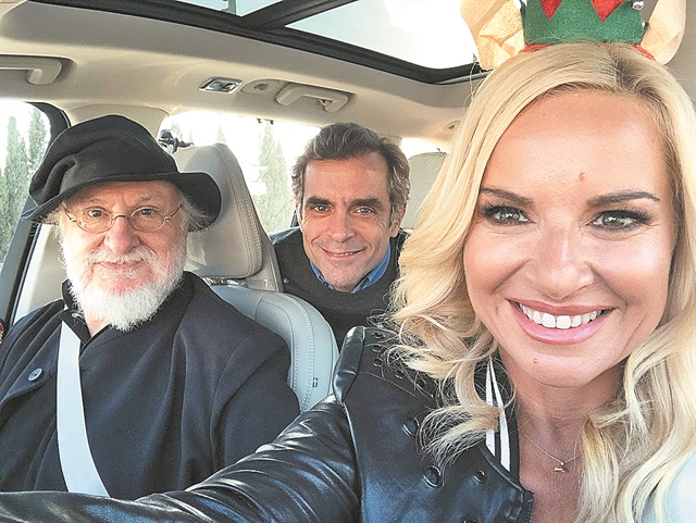 Τα «Τρίγωνα Κάλαντα» της ΕΛΙΖΑΣ κατά της κακοποίησης παιδιών