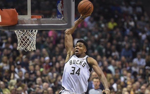 Ασταμάτητοι οι Μιλγουόκι Μπακς – Υπερηχητικός ο Γιάννης