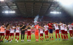 Ολυμπιακός : Κινδυνεύει με ποινή κεκλεισμένων θυρών