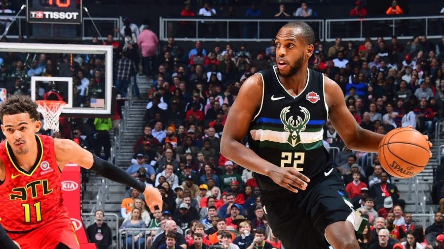 Εύκολη νίκη των Μπακς επί των Χοκς χωρίς τον Γιάννη