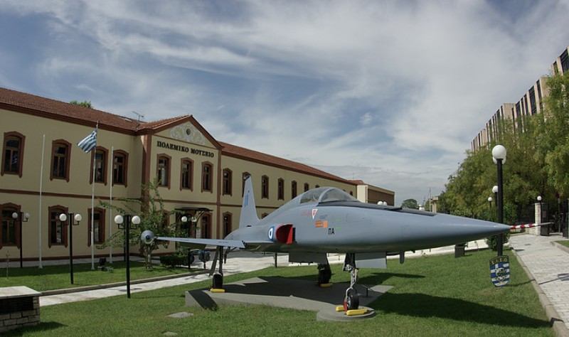 Πολεμικό Μουσείο : Ένα αεροπλάνο αναχαίτισης και ένας σπάνιος πίνακας θα κοσμούν το μουσείο