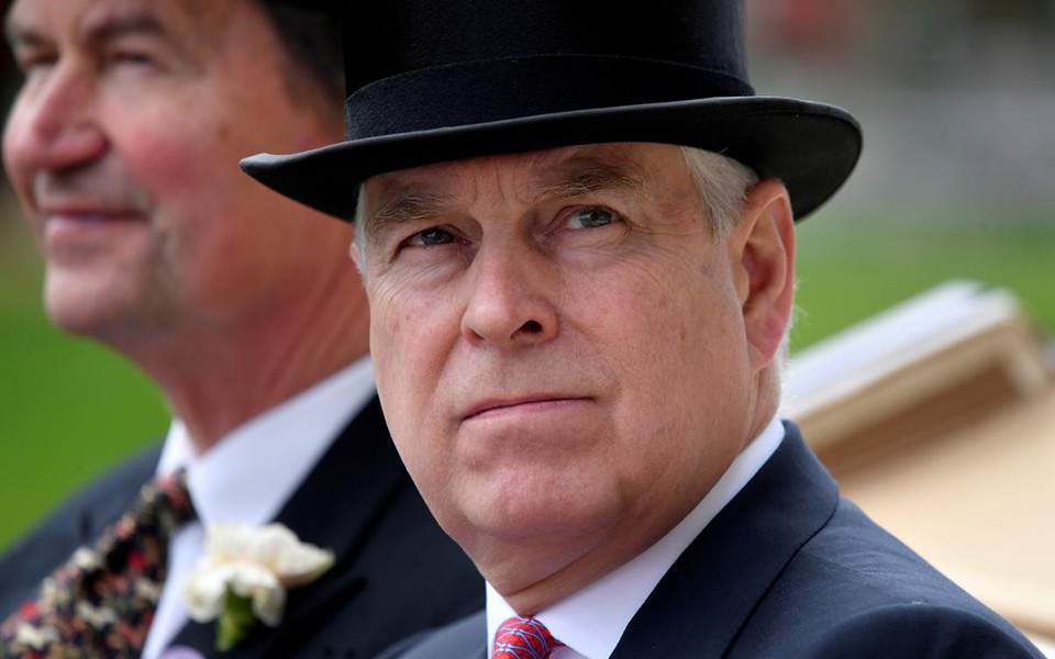 Δύο μασέζ ταυτόχρονα ήθελε ο πρίγκιπας Άντριου