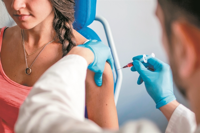 Εμβόλια δεν κάνουν μόνο τα παιδιά!