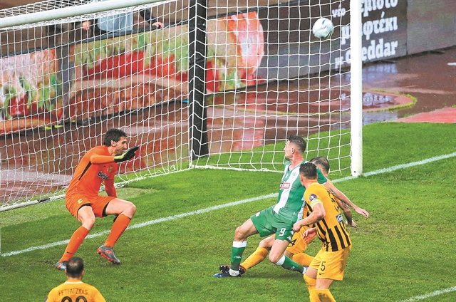 Συνεχίζουν αγκαλιά μετά το ισόπαλο μπρα ντε φερ