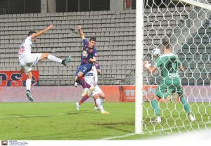 «Στον προπονητή μας με αγάπη»