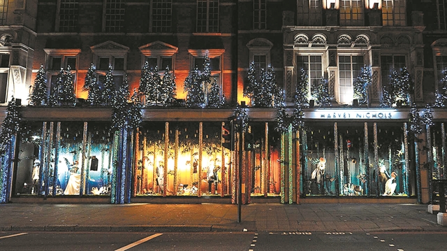 Το στυλ Jackie Ο εμπνέει τις πρώτες κυρίες