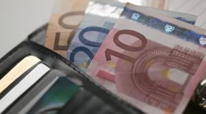 Κοινωνικό μέρισμα : Ποιοι πρέπει να υποβάλλουν την αίτηση για τα ΑμεΑ
