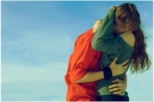 Τελικά οι άνδρες θέλουν χάδια;