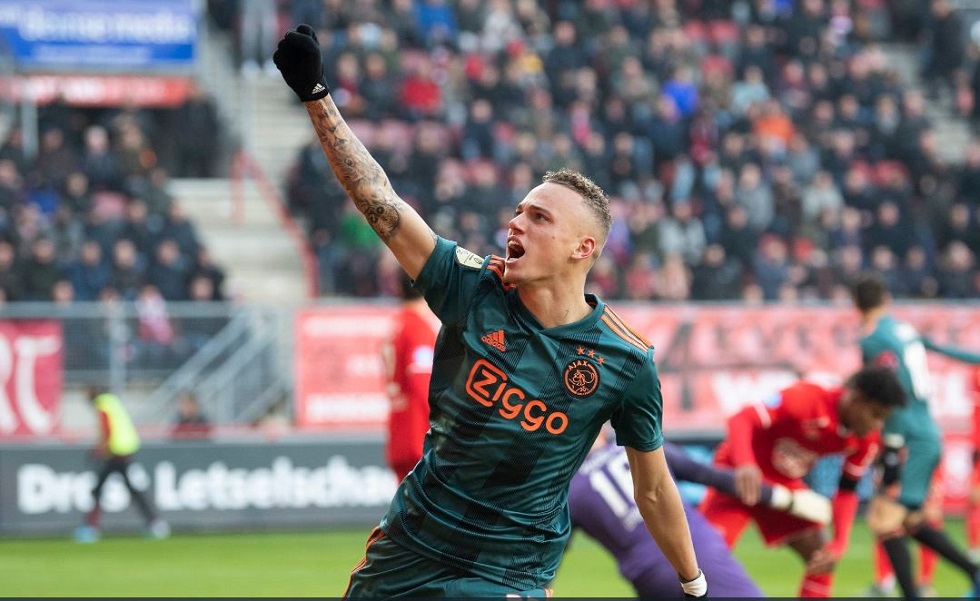 Άγιαξ: Ντεμπούτο ως βασικός και χατ-τρικ ο Λανγκ
