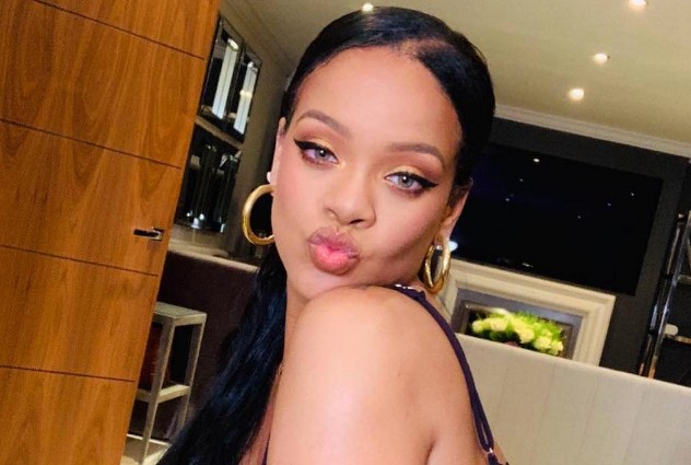Rihanna : Αυτό είναι το νέο εντυπωσιακό ρεκόρ της