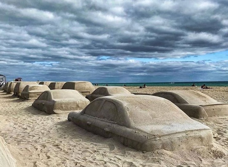 Ενα «τοξικό» έργο τέχνης για την κλιματική αλλαγή προκάλεσε συζητήσεις στο Μαϊάμι