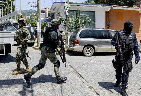 Μεξικό : Αιματηρή συμπλοκή αστυνομικών με μέλη καρτέλ ναρκωτικών