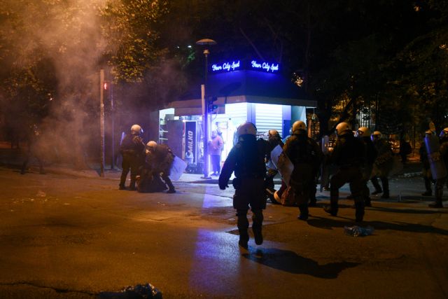 Εξάρχεια: Νέο βίντεο αστυνομικής βίας από την επέτειο του Αλέξη Γρηγορόπουλου