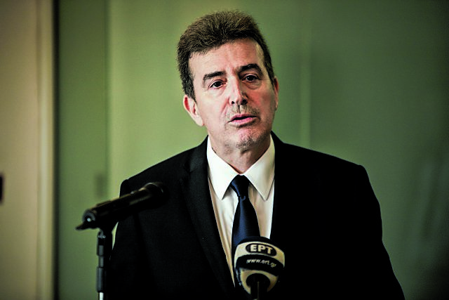 Χρυσοχοΐδης κατά Τσίπρας: «Σπέρνεις σύγχυση – Η Μόρια θα κλείσει»