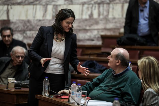 Άγρια κόντρα Φίλη – Κεραμέως για την πρόσληψη εκπαιδευτικών με πτυχία κολεγίων