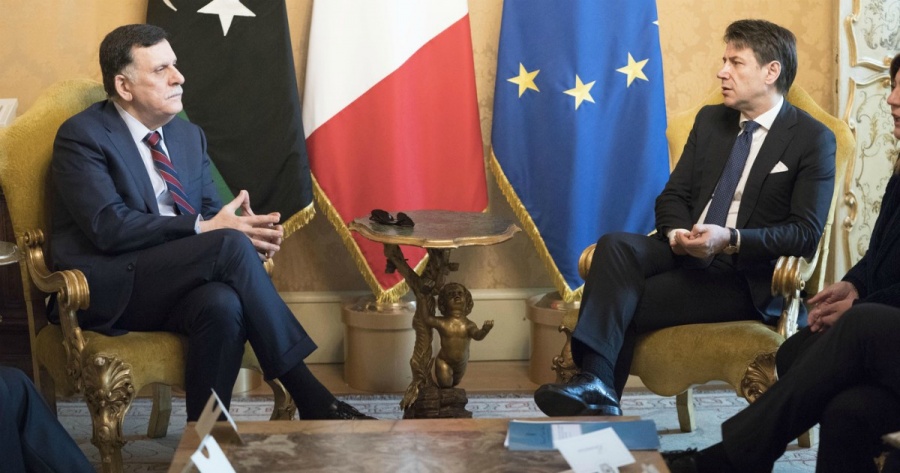 Κόντε: Πυριτιδαποθήκη η Λιβύη – Σάρατζ: Απορρίπτουμε στρατιωτική λύση