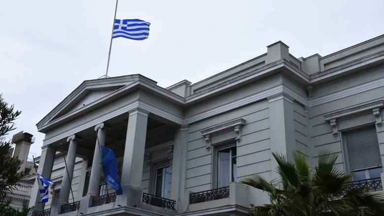 ΥΠΕΞ προς Τσαβούσογλου: Δεν χωρά καμία αμφισβήτηση το νομικό καθεστώς των νησιών του Αιγαίου