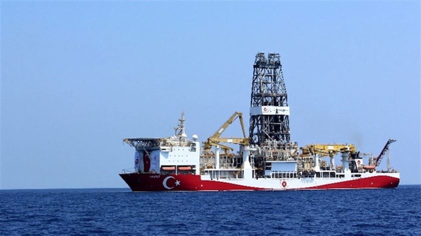 Ακάθεκτη η Τουρκία: Ξεκινά νέα γεώτρηση στην Κυπριακή ΑΟΖ