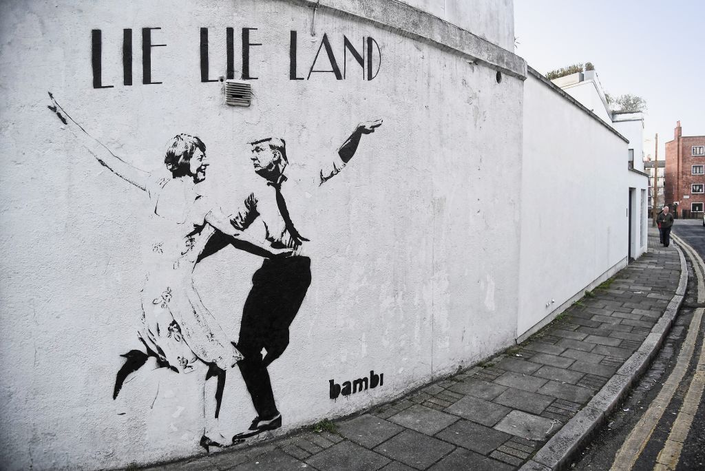 Η σύγκρουση των δύο ΗΠΑ