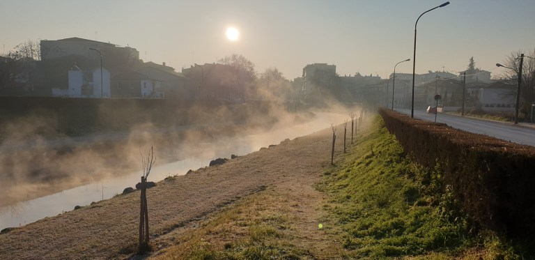Εικόνες σπάνιας ομορφιά στο Ληθαίο ποταμό