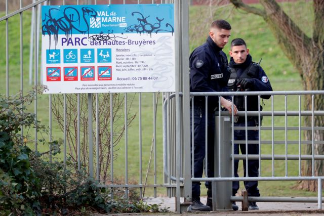 Γαλλία : Νεκρός από την επίθεση με μαχαίρι – Νεκρός και ο δράστης