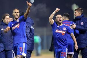 Νίκη του Ολυμπιακού στη Λαμία με χατ-τρικ του Ελ Αραμπί