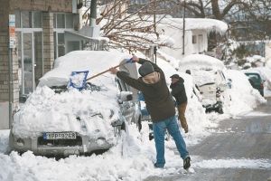 Ο Ηφαιστίωνας «έπνιξε» την Κρήτη