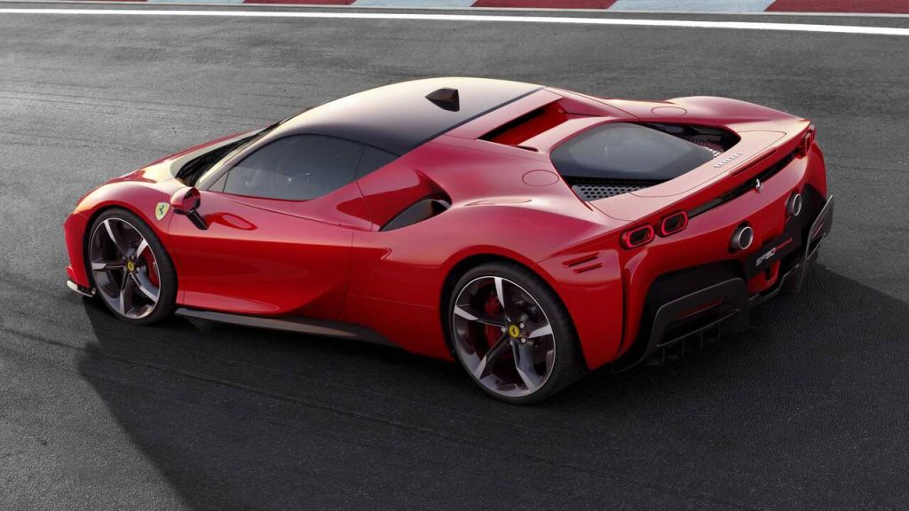 Ferrari: Θέλει να μπει δυναμικά και στην κατηγορία των SUV