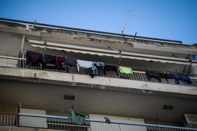 Δύο νεκροί: Συγκλονίζει ο γιος του ζευγαριού: «Ελάτε γρήγορα οι γονείς μου δεν ξυπνάνε»