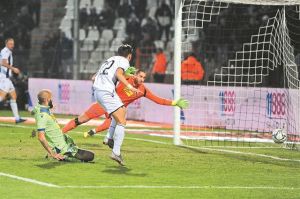 Νίκη με… χρονοκαθυστέρηση